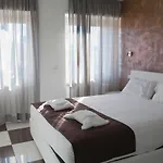 בית הארחה Luxury Vatican 4*